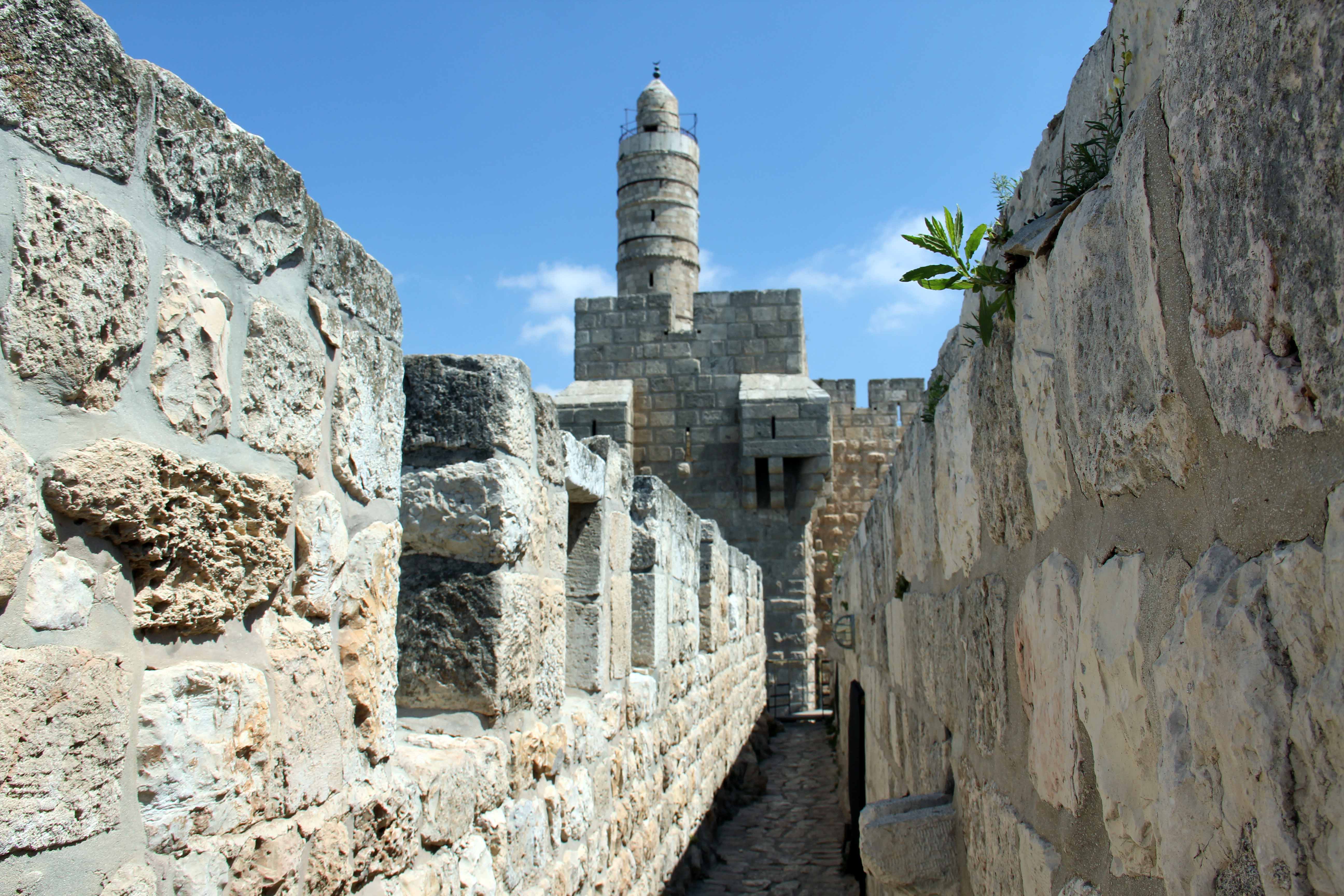 Ramparts Walk Citadel 15